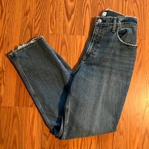 Abercrombie & Fitch Curve Love Ultra High Rise 90s Straight Jean - 27/4 Short